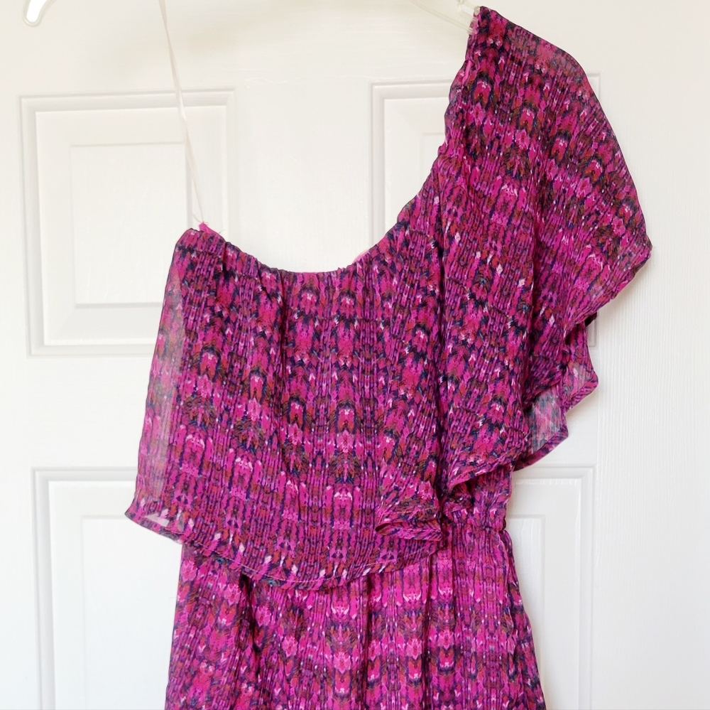 Miami Ruffled Romper - Picture 9 of 13